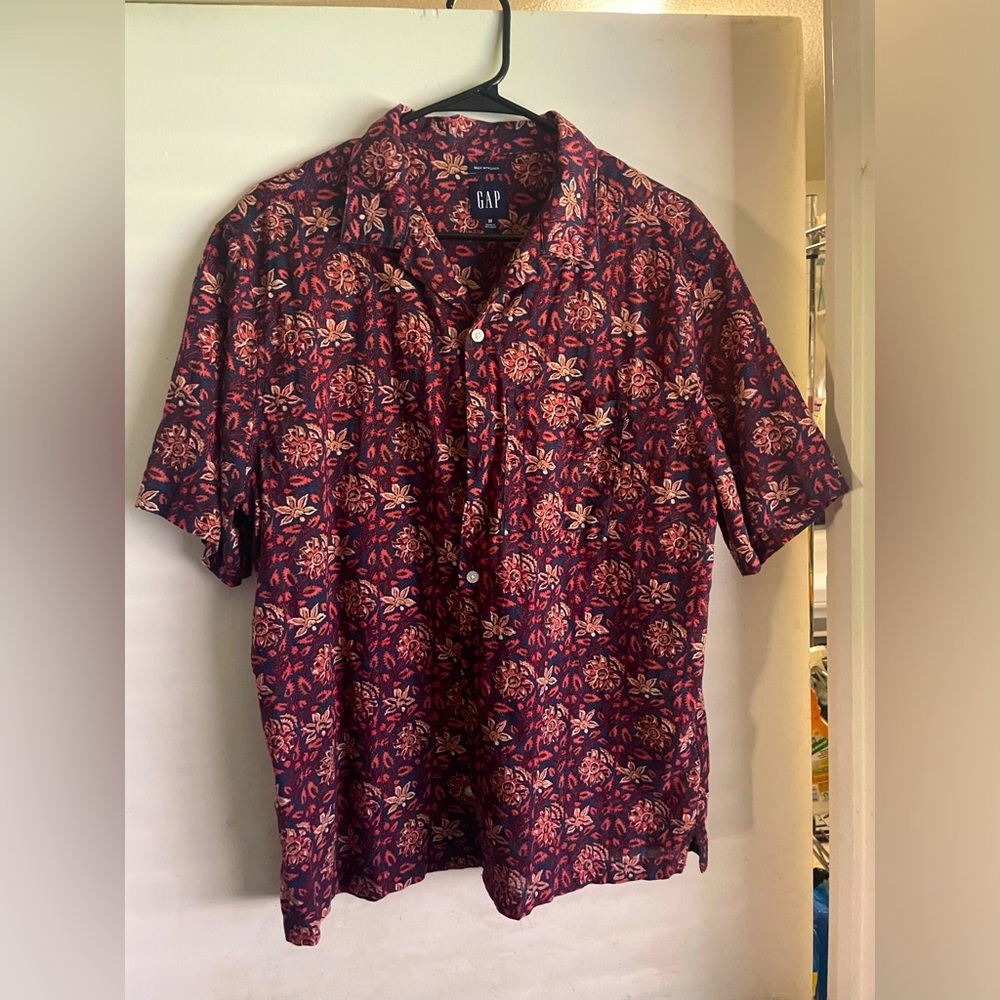 GAP Floral Button Down